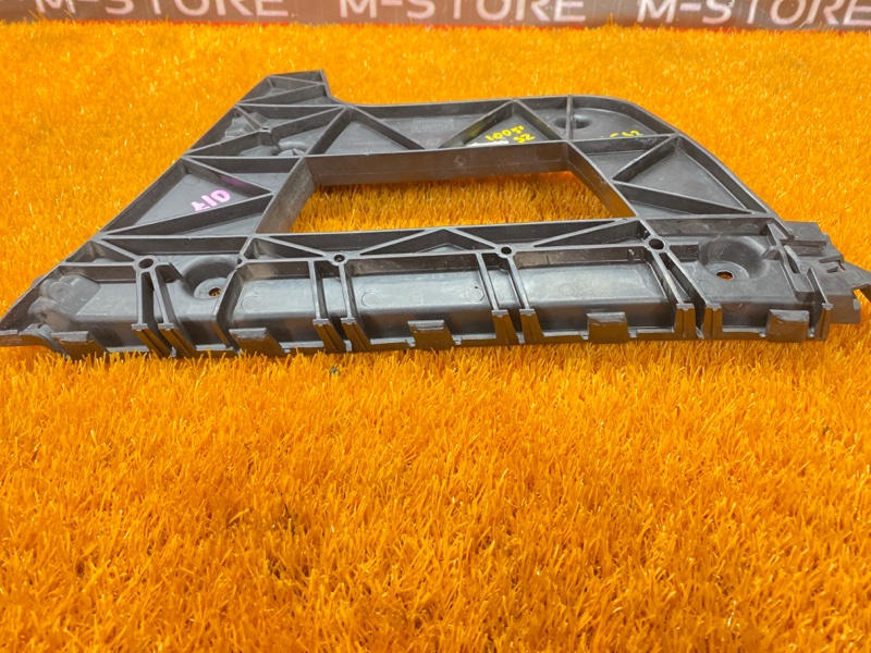 крепление бампера, 450 рублей, Красноярск