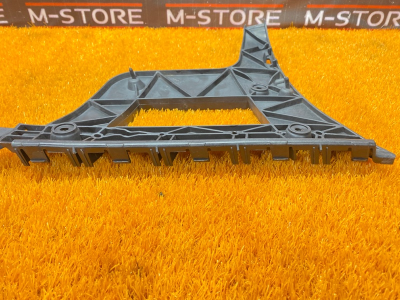 крепление бампера, 450 рублей, Красноярск