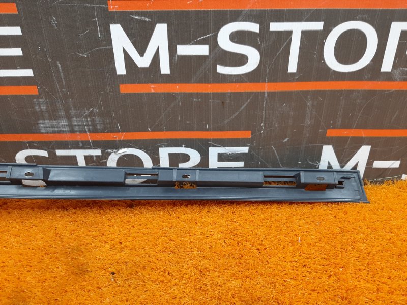 Накладка на порог салона, 350 рублей, Красноярск