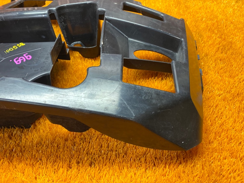 крепление бампера, 930 рублей, Красноярск