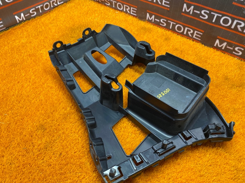 крепление бампера, 930 рублей, Красноярск