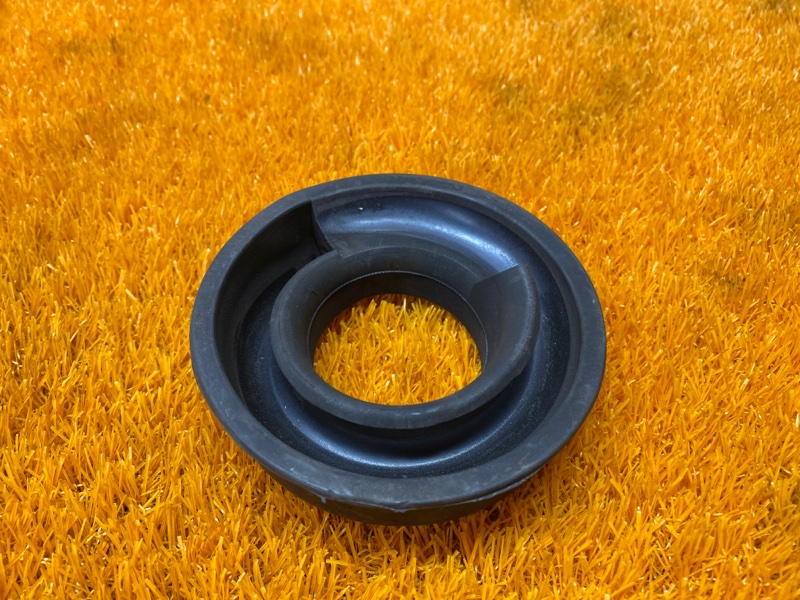 опора пружины, 200 рублей, Красноярск