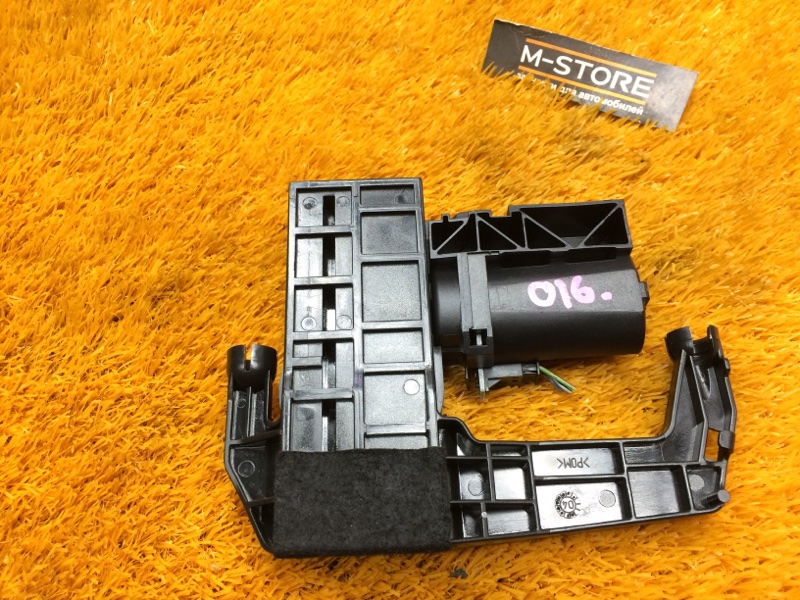 механизм складывания подголовника, 1220 рублей, Красноярск