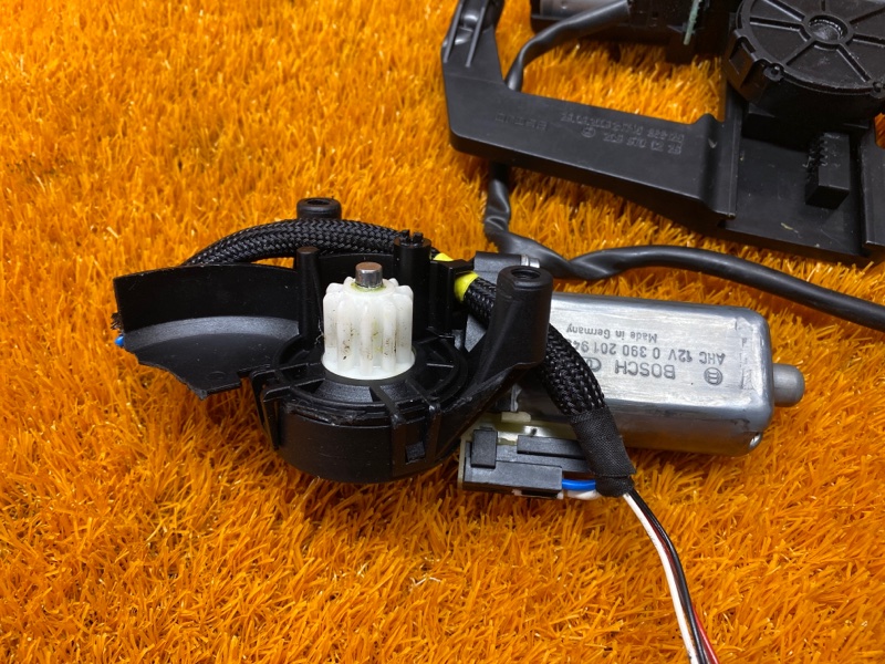 мотор регулировки сидений, 930 рублей, Красноярск