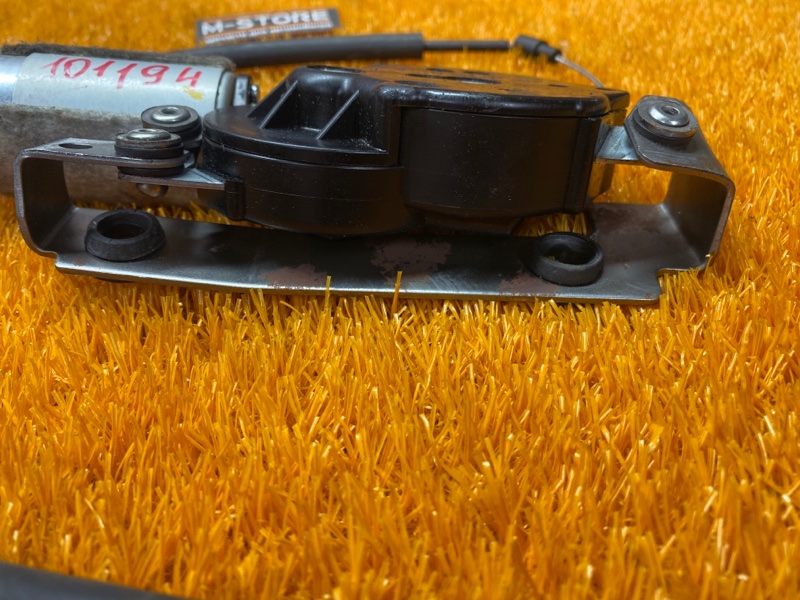 мотор регулировки сидений, 630 рублей, Красноярск