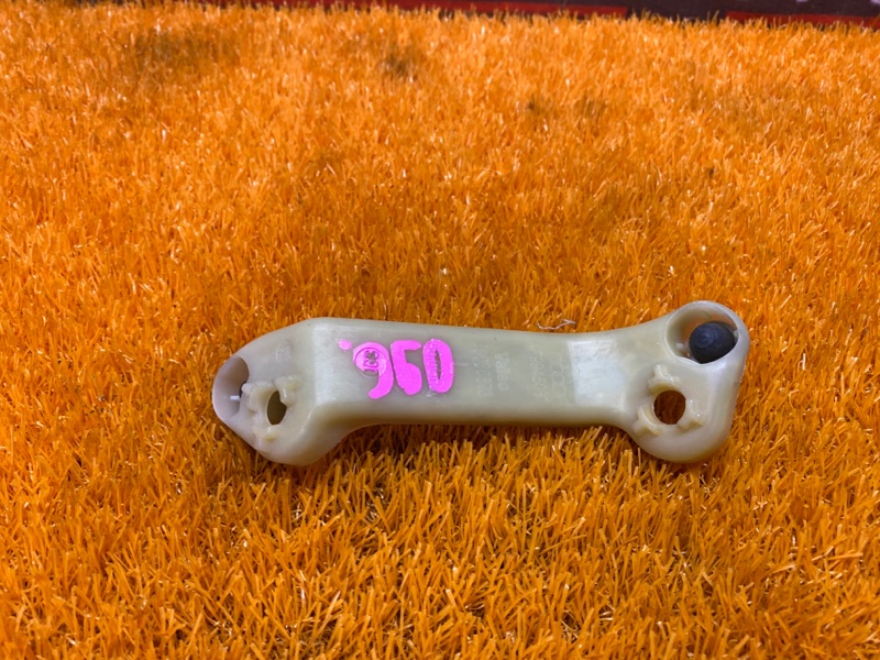 Кронштейн фонаря, 200 рублей, Красноярск