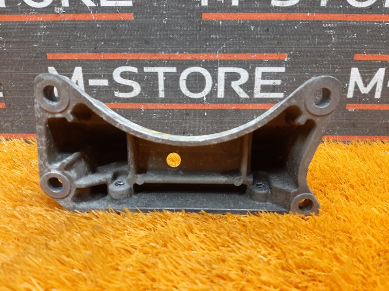 Кронштейн КПП, 280 рублей, Красноярск