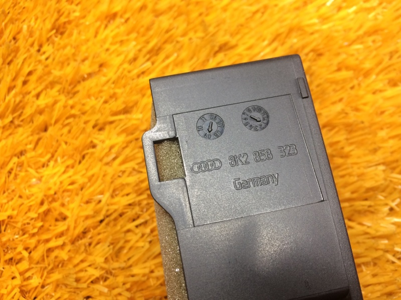 Монетница, 300 рублей, Красноярск