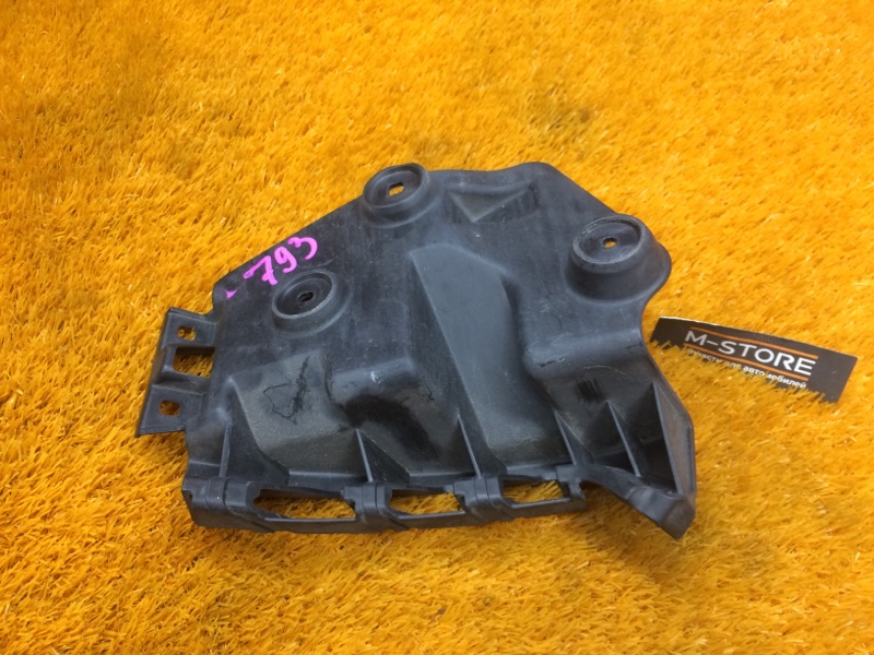 крепление бампера, 930 рублей, Красноярск