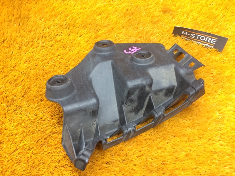 крепление бампера, 930 рублей, Красноярск