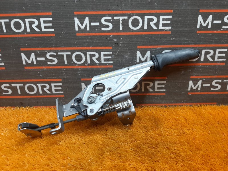 Ручка ручного тормоза, 1000 рублей, Красноярск