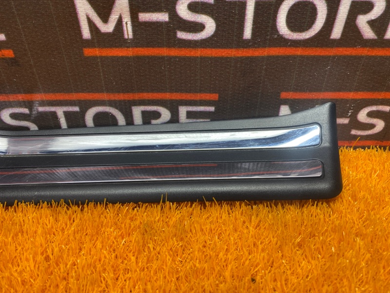 Накладка на порог салона, 350 рублей, Красноярск