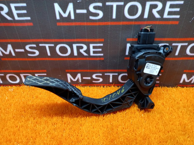 педаль газа, 500 рублей, Красноярск