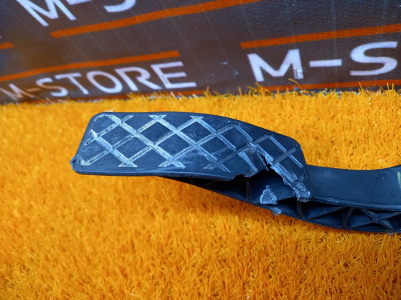 педаль газа, 500 рублей, Красноярск