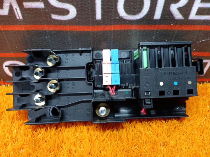 блок предохранителей, 400 рублей, Красноярск