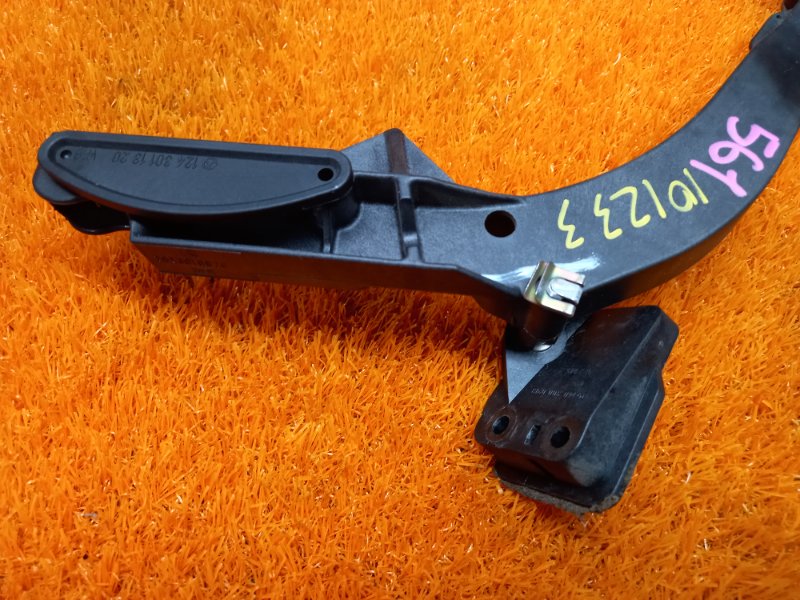 педаль газа, 980 рублей, Красноярск