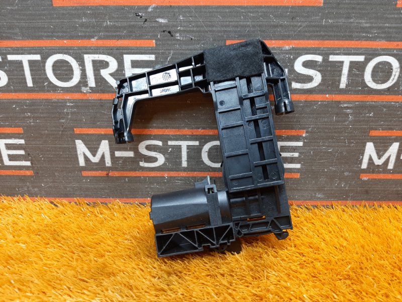 механизм складывания подголовника, 1220 рублей, Красноярск