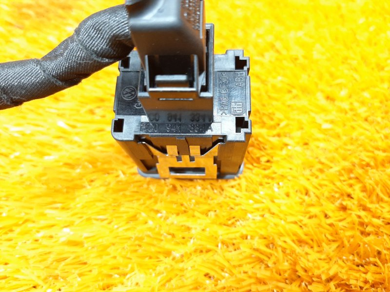 Кнопка освещения панели приборов, 250 рублей, Красноярск