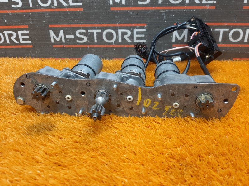 мотор регулировки сидений, 2410 рублей, Красноярск