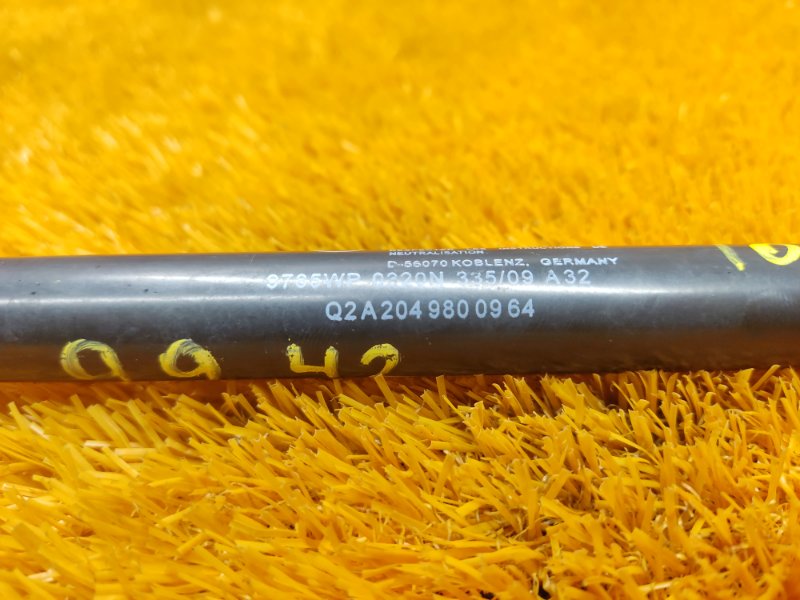 амортизатор капота, 1000 рублей, Красноярск