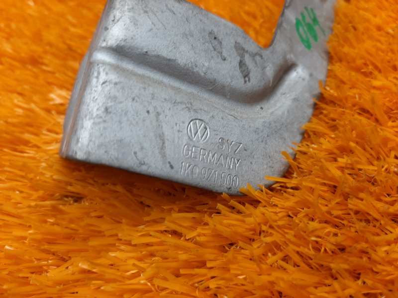 Кронштейн датчика кислорода, 200 рублей, Красноярск