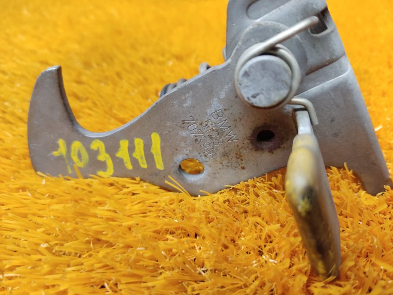 замок капота, 300 рублей, Красноярск