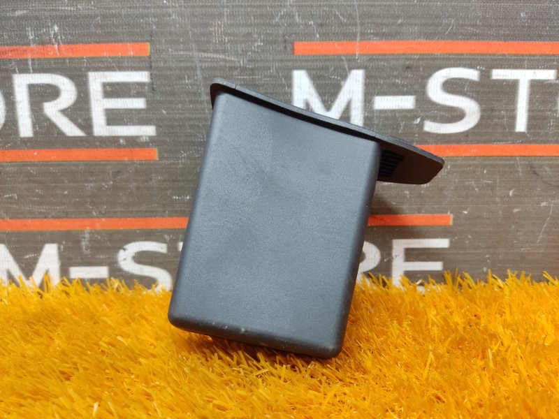 Бардачок в центральную консоль, 300 рублей, Красноярск