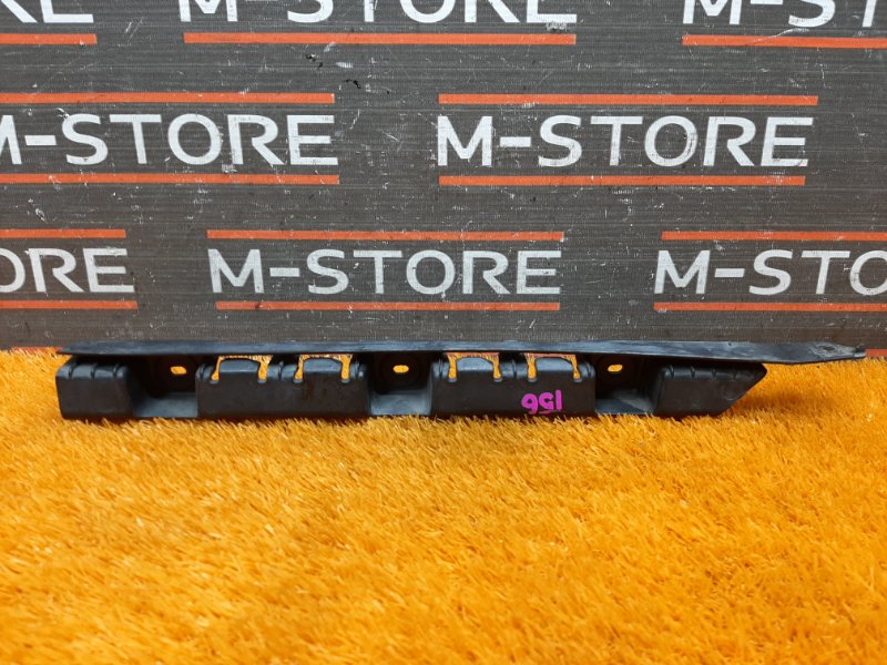 крепление бампера, 500 рублей, Красноярск