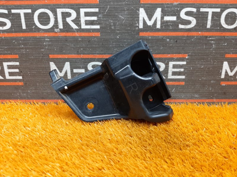 крепление бампера, 500 рублей, Красноярск