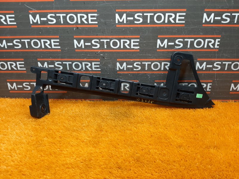 крепление бампера, 340 рублей, Красноярск