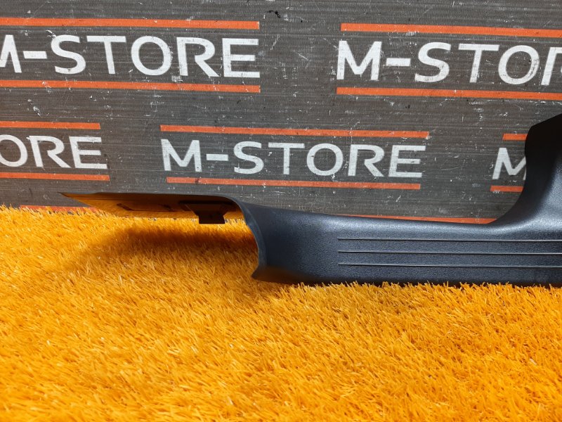 Накладка на порог салона, 210 рублей, Красноярск