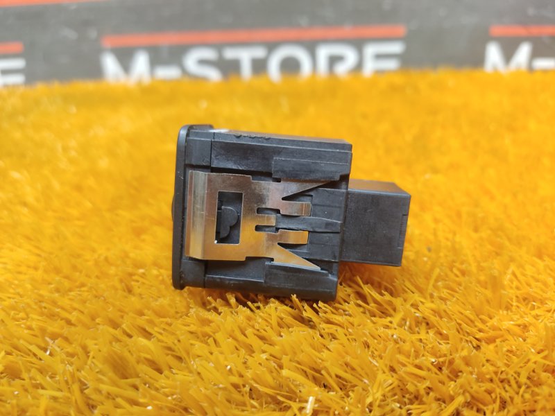 Кнопка освещения панели приборов, 250 рублей, Красноярск