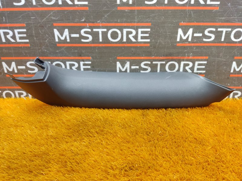 обшивка двери багажника, 300 рублей, Красноярск