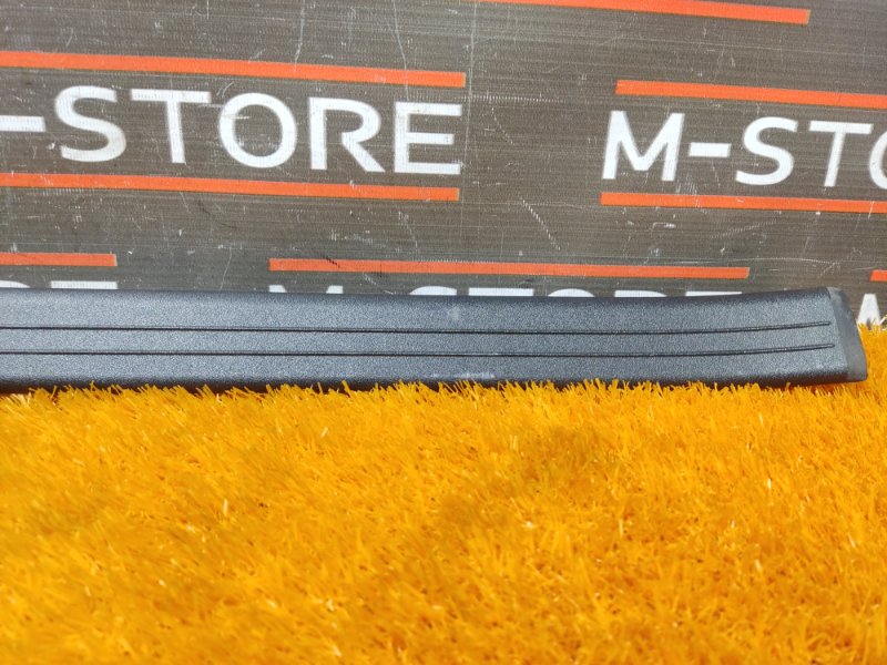 Накладка на порог салона, 540 рублей, Красноярск