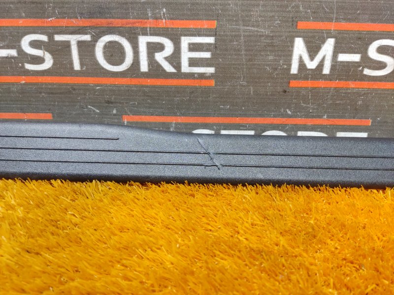 Накладка на порог салона, 540 рублей, Красноярск