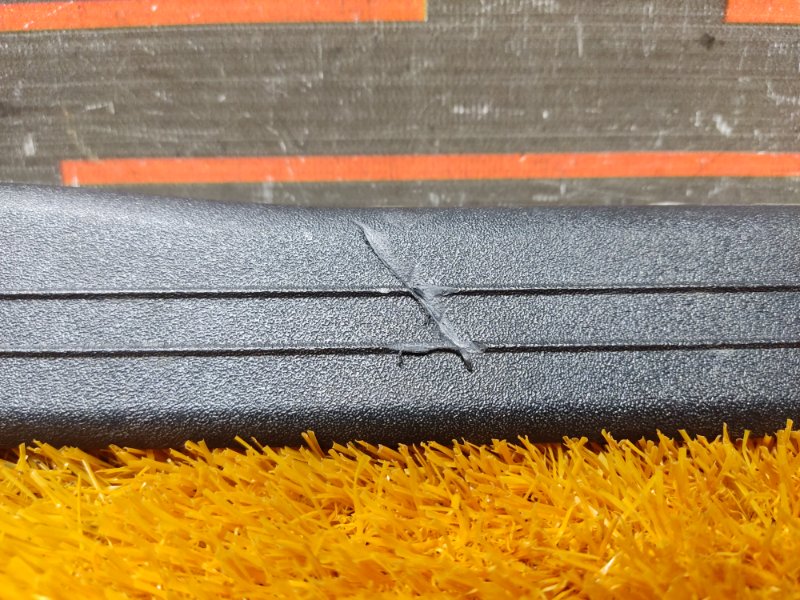 Накладка на порог салона, 540 рублей, Красноярск