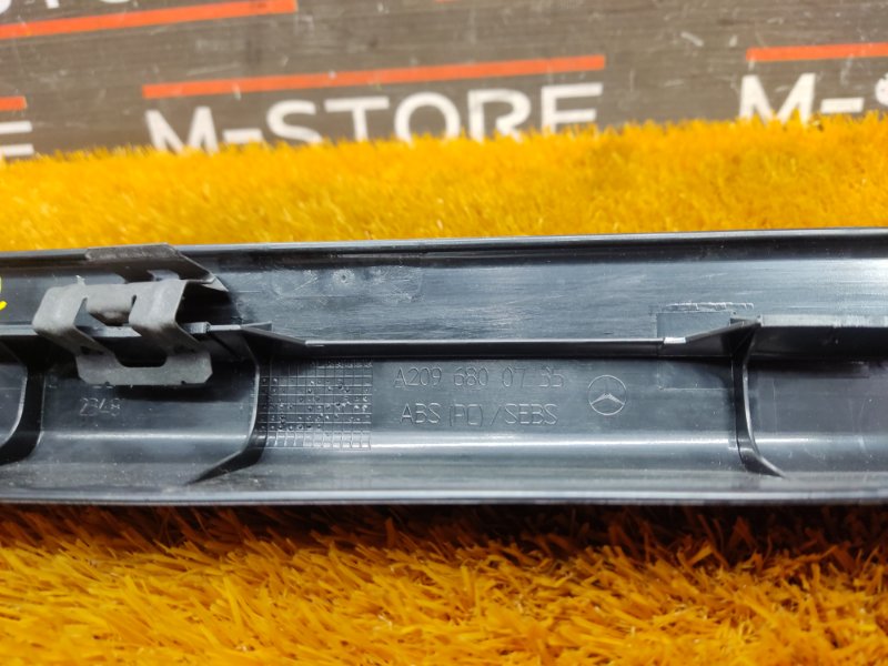 Накладка на порог салона, 540 рублей, Красноярск