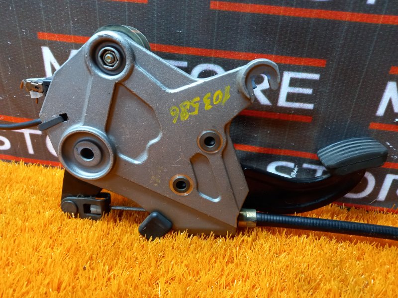 Педаль стояночного тормоза, 980 рублей, Красноярск