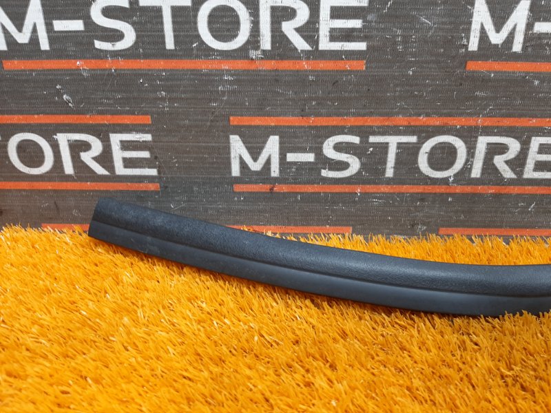 Уплотнитель капота, 450 рублей, Красноярск