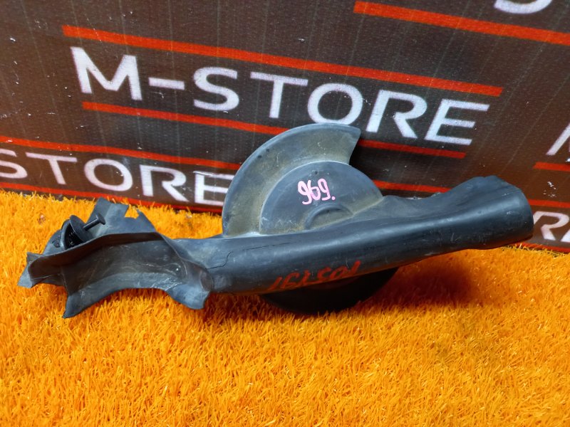 Уплотнитель капота, 380 рублей, Красноярск