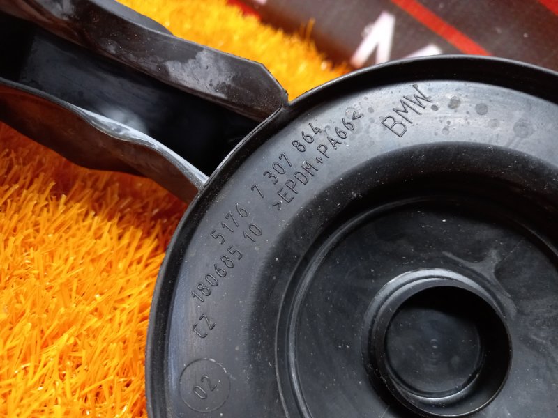 Уплотнитель капота, 380 рублей, Красноярск