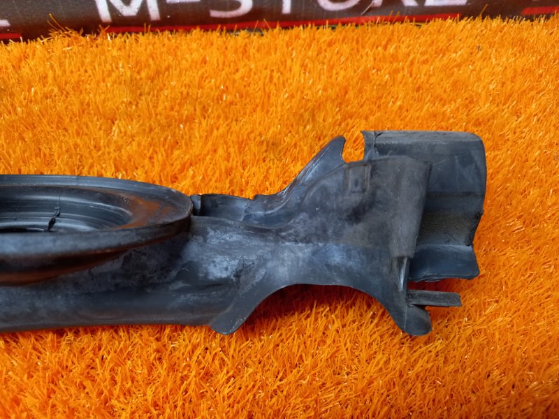 Уплотнитель капота, 380 рублей, Красноярск