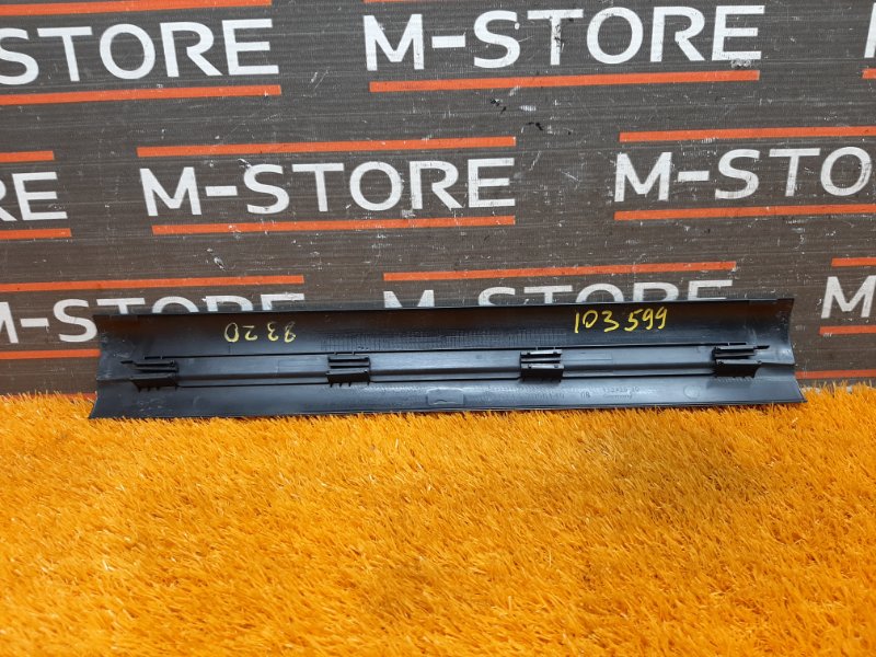 Накладка на порог салона, 350 рублей, Красноярск