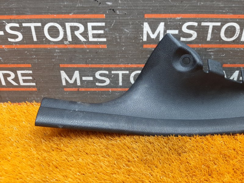 Накладка на порог салона, 350 рублей, Красноярск