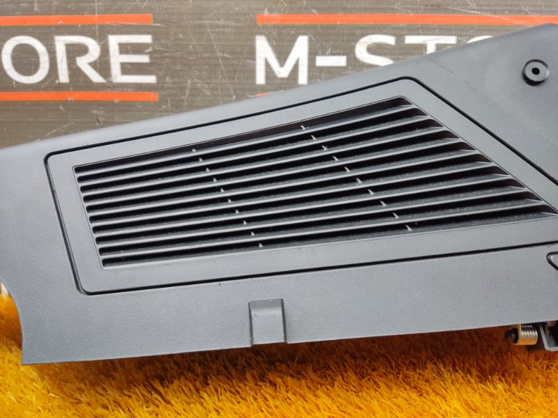 Пластик багажника, 570 рублей, Красноярск