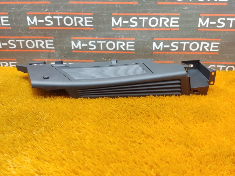 Пластик багажника, 570 рублей, Красноярск