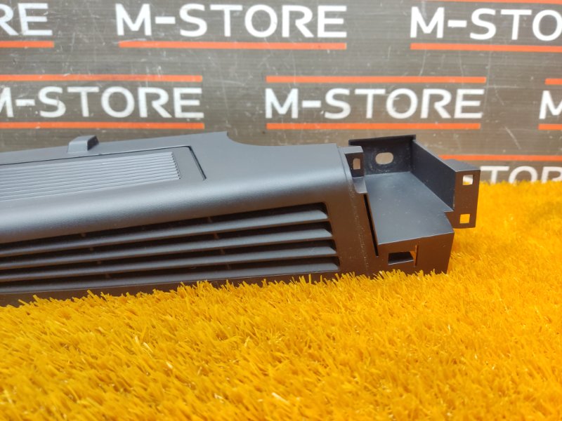 Пластик багажника, 570 рублей, Красноярск