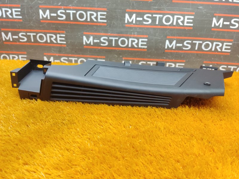 Пластик багажника, 510 рублей, Красноярск