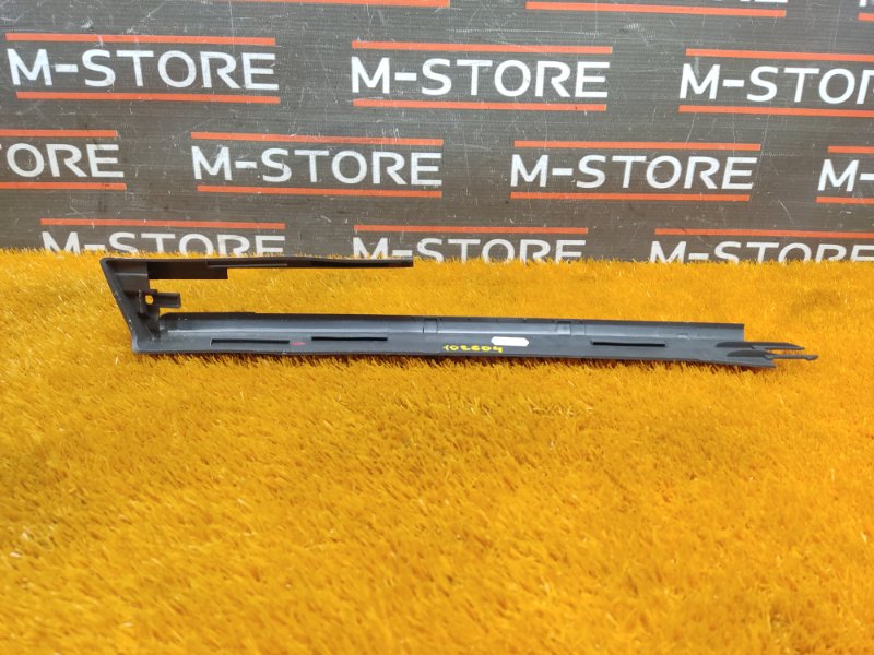 Накладка салазки сиденья, 400 рублей, Красноярск