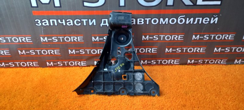 крепление бампера, 400 рублей, Красноярск